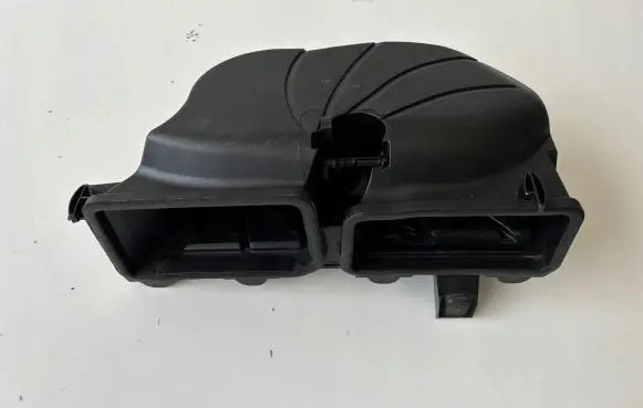 Mercedes-Benz GLK (X204) Intercooler air guide/duct channel 2048303303