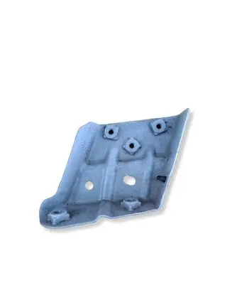 Volkswagen Touareg II Fender mounting bracket 7P6821151A