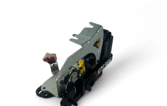 SsangYong Actyon Rear door lock A045035