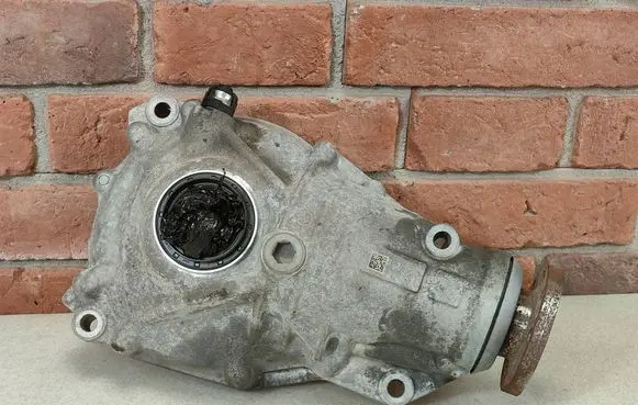 BMW 3 G20 G21 Front differential 8741855 8741856