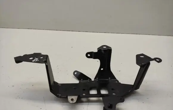 BMW 3 G20 G21 EGR valve cooler bracket 6817999