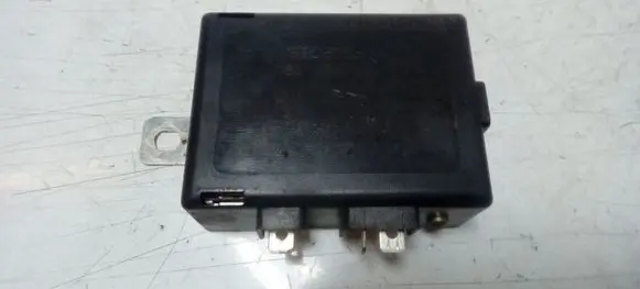 Mercedes-Benz ML W163 Aerial antenna amplifier 1638200289