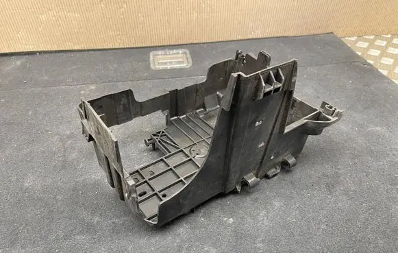 Peugeot 508 Battery box tray 9686709280