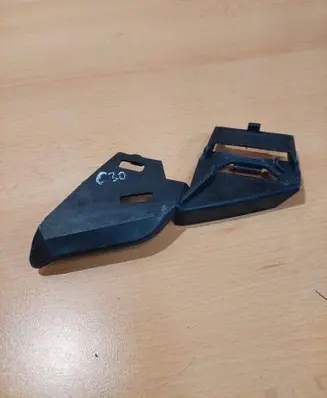 Volvo C30 Headlight/headlamp mounting bracket 30678261