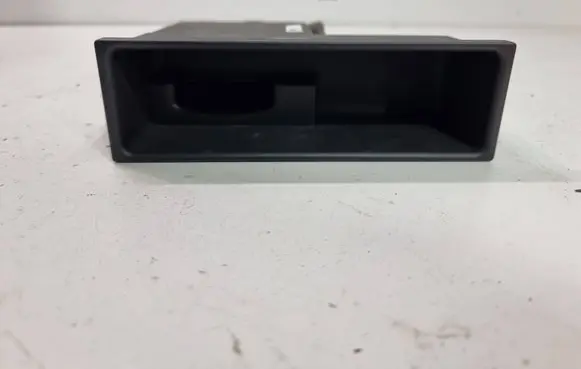 Audi A3 S3 8P Other devices 8E0857925G 0020128C 00DS6002012