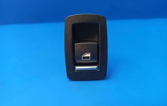 BMW X4 F26 Electric window control switch 9361936 936193601