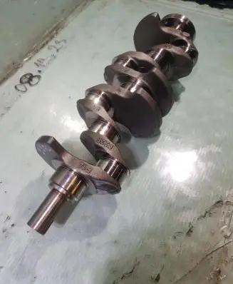 Renault Clio IV Crankshaft 
