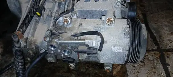 Mercedes-Benz A W169 Air conditioning (A/C) compressor (pump) A0022304711 447150-0375