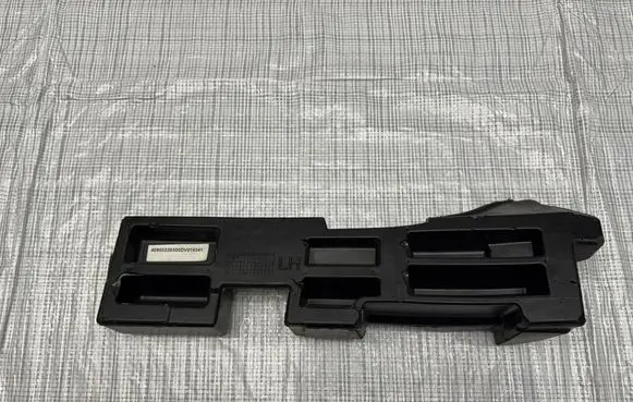 Maserati Grecale Fender foam support/seal 670156968