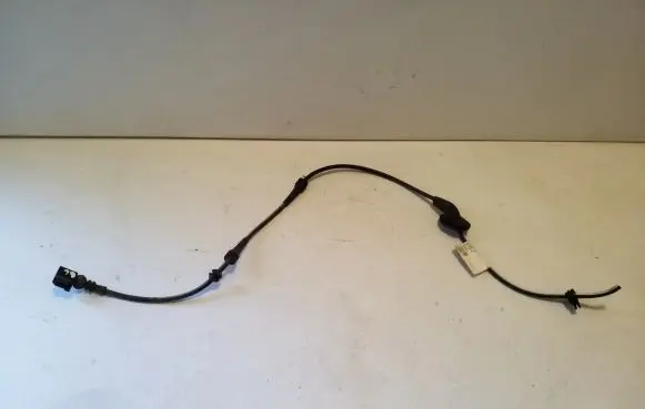 Volkswagen Golf Plus Rear ABS sensor wiring 1K0927904AT