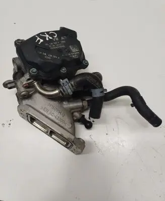 Volkswagen Golf VII Throttle valve 04L128059K 04L128063P