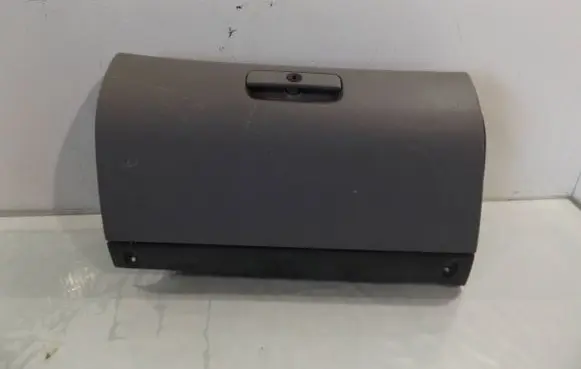 Skoda Octavia Mk1 (1U) Glove box 1U1857097