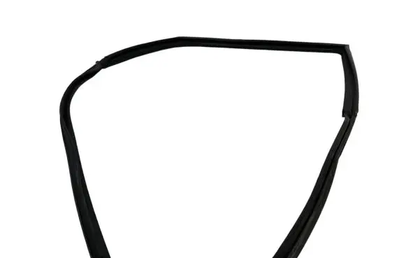 Suzuki SX4 Rubber seal front door window/glass 
