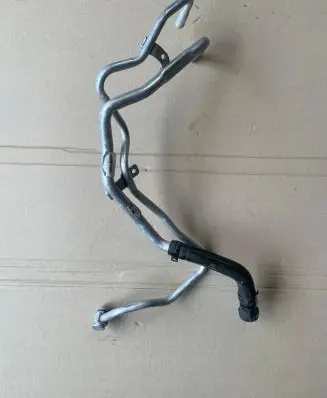 Land Rover Range Rover Sport L494 Engine coolant pipe/hose JPLA-2B919-AD