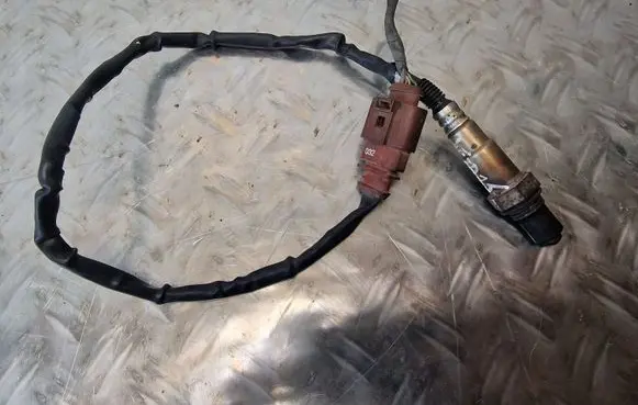 Volkswagen Jetta V Lambda probe sensor 0258986602