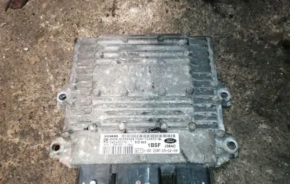 Ford Fiesta Engine control unit/module 2S6A12A650BL 5WS40037K