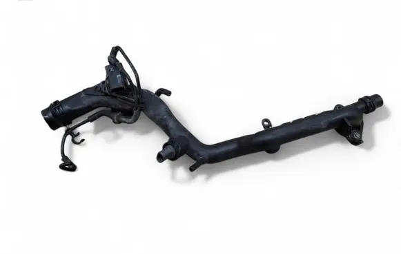 Porsche Cayenne (92A) Engine coolant pipe/hose 06E121045AA