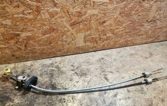 Opel Vectra C Gear shift cable linkage 9126567
