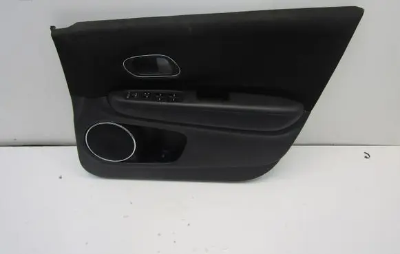 Honda HR-V Front door card panel trim GMAUTO4574097
