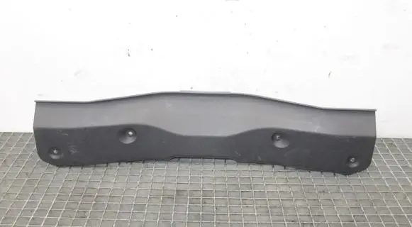 Ford Focus Trunk/boot sill cover protection BM51A40352AB