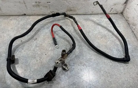 BMW X1 F48 F49 Positive cable (battery) 8594490