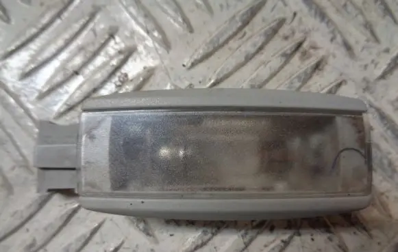 Volkswagen PASSAT B6 Other interior light 1K0947109