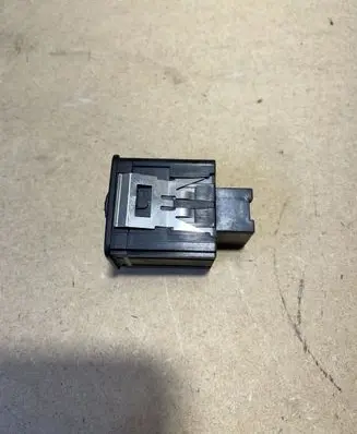 Volkswagen PASSAT B6 Headlight level height control switch 3C0941334A