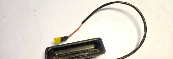 BMW 5 E60 E61 Tailgate opening switch 8168035 962125-1 1383552