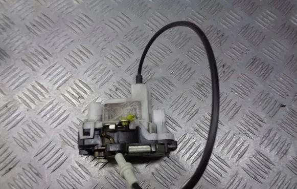 Fiat Panda II Rear door lock