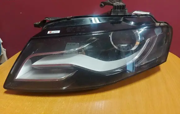 Audi A4 S4 B8 8K Headlight/headlamp 8K0941003D
