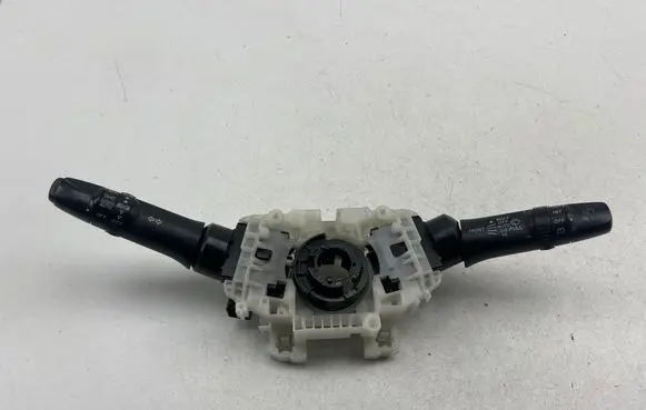 Mitsubishi Outlander Wiper turn signal indicator stalk/switch 8600A325 17G344