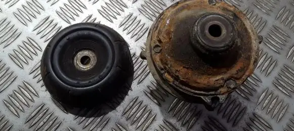 Coil spring mount