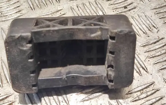 Mercedes-Benz GLE (W166 - C292) Jacking socket point 2046920028