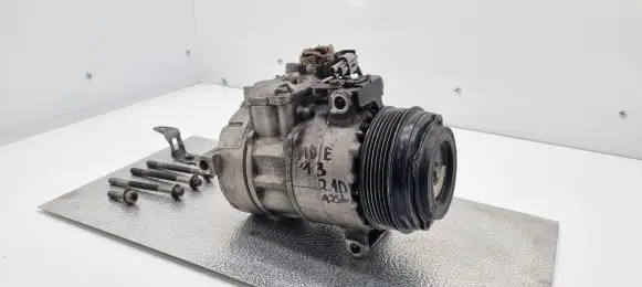 Mercedes-Benz E W212 Air conditioning (A/C) compressor (pump) A0008302600