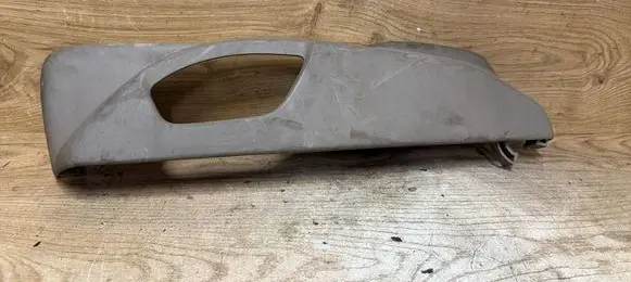 Volvo V70 Front door seat control surround trim 39892978