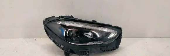 Mercedes-Benz C W206 Front windscreen/windshield window A2069069003