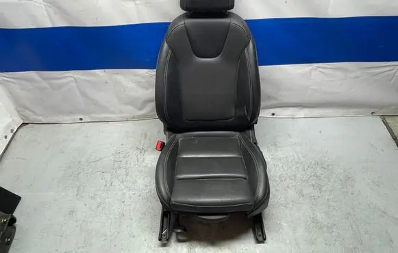 Opel Insignia B Front driver seat 