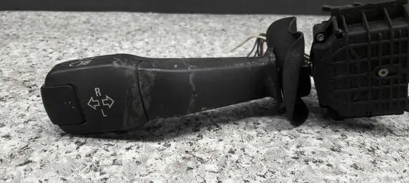 BMW 5 E39 Steering rack control module 