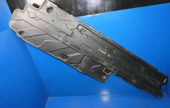 Mercedes-Benz E A207 Side bottom protection 