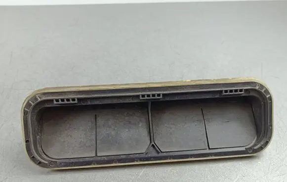 KIA EV6 Quarter panel pressure vent