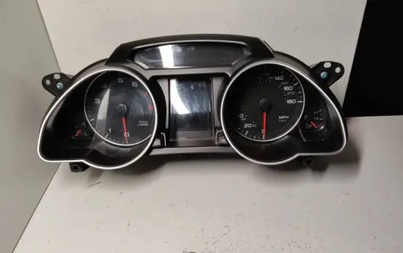 Audi A5 8T 8F Speedometer (instrument cluster) 8T0920981A 6T0927987A