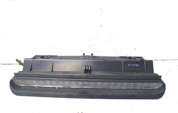 Volvo S70 V70 V70 XC Third/center stoplight 9151490