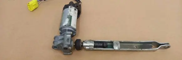 Jaguar XK8 - XKR Seat adjustment motor 404333