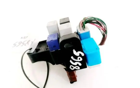 Toyota Avensis T250 Fuse box set 9008087013 90080-87013