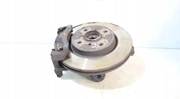 Suzuki Swift II Front wheel hub spindle knuckle