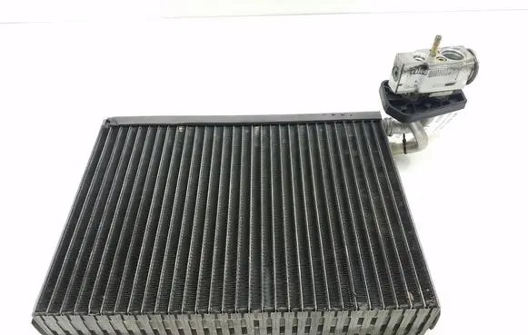 Air conditioning (A/C) radiator (interior)