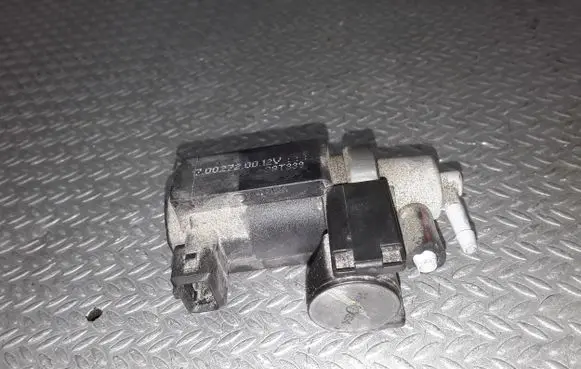 Hyundai i30 Turbo solenoid valve 70027200