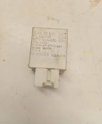 Ford Ranger Hazard warning light relay 3211224320 GJ6A66830 21WN214W27N