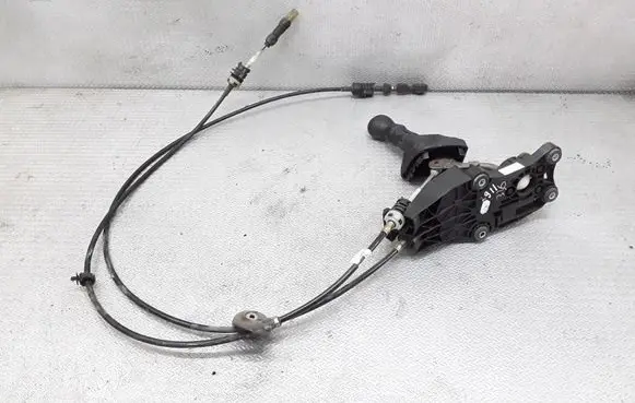 Mazda 2 Gear shifter/selector 3S6R7C453AE