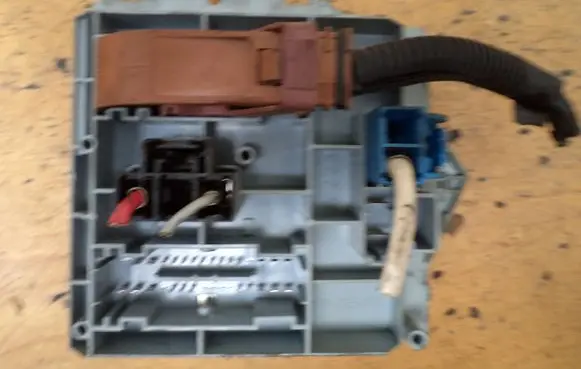 Fiat Punto (188) Fuse box set